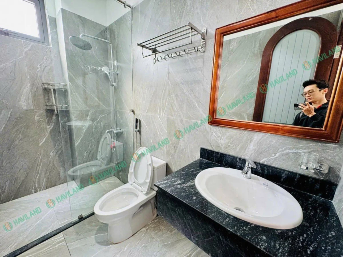 1 Bedroom Apartment in NGU HANH SON