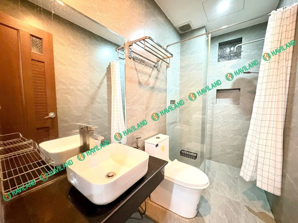 Modern 1-Bedroom Apartment – Khue My Dong 1