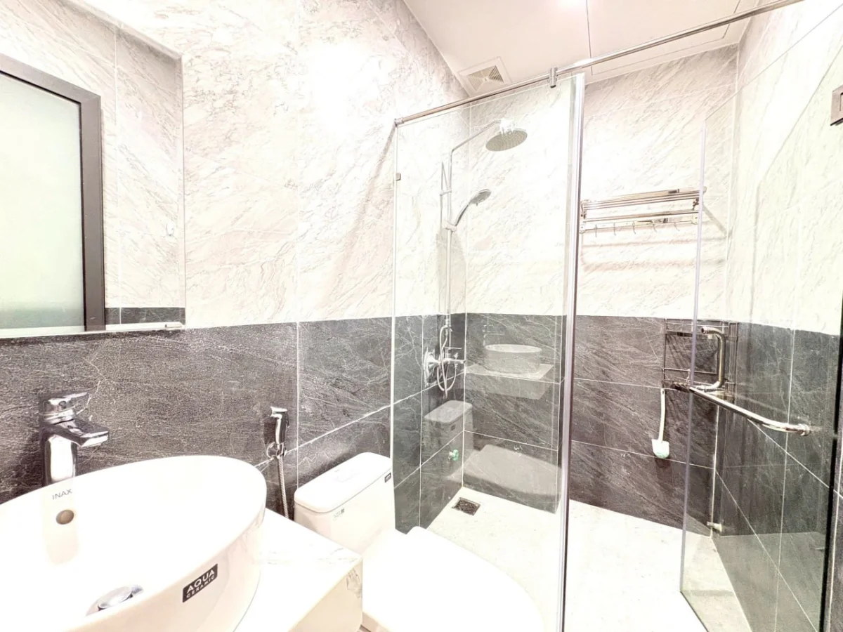 Fully Furnished 2-Bedroom Apartment for Rent on Duong Dinh Nghe Street, Son Tra