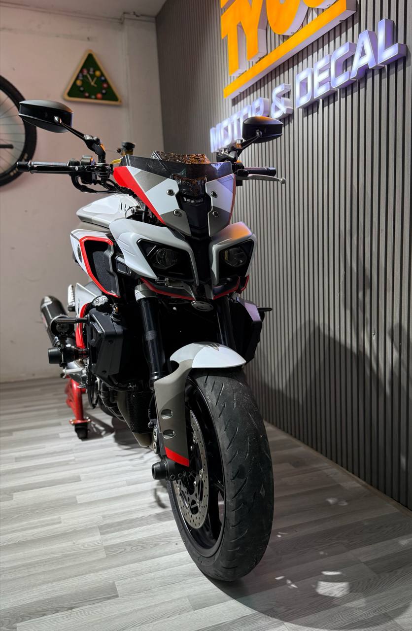 Yamaha MT-10 1000cc