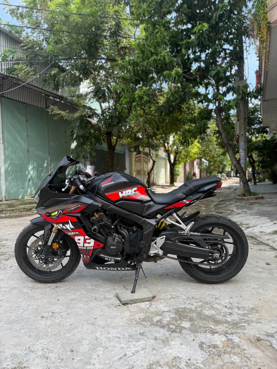 Honda CBR650R